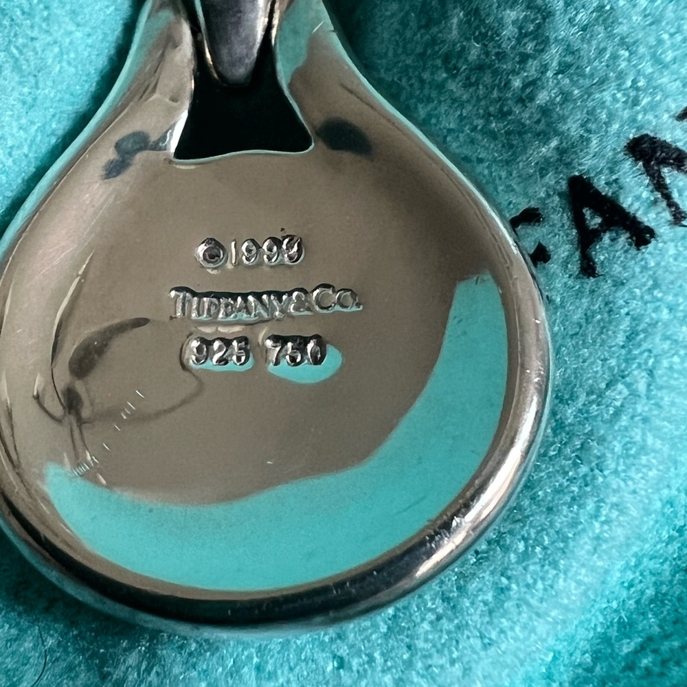 🌸🌸 Authentic Tiffany & Co. RARE Mother of Pearl Round Necklace - Picture 10 of 14